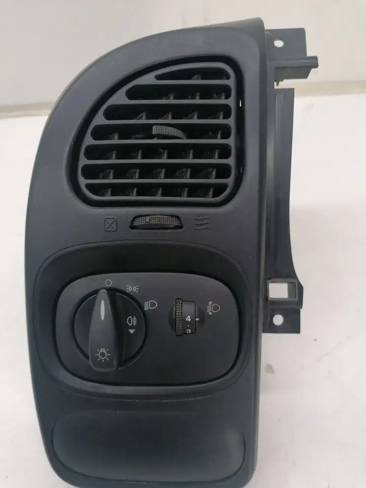 Ford Transit (2000 - 2006) YC15V044B79DGW Отделка внутренней панели салона — фото 1