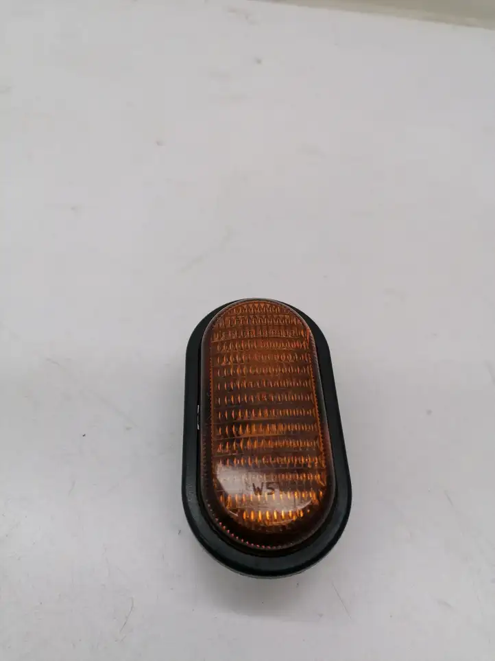 Opel Vivaro (2001 - 2006) 7700847333 Поворотный фонарь крыла — фото 1
