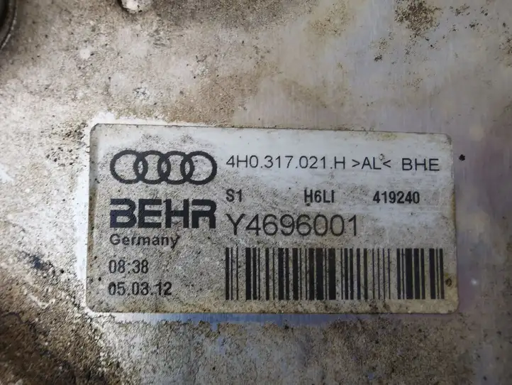 Audi A6 C7 (2011 - 2014) 4H0317021H Масляный радиатор коробки передач — фото 3