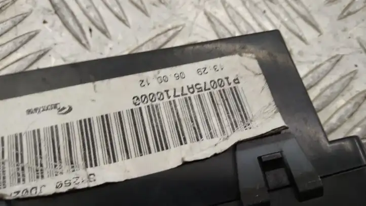 Nissan Qashqai (2006 - 2010) P10075A7710000 Реле предупреждения об ремнях безопасности — фото 5