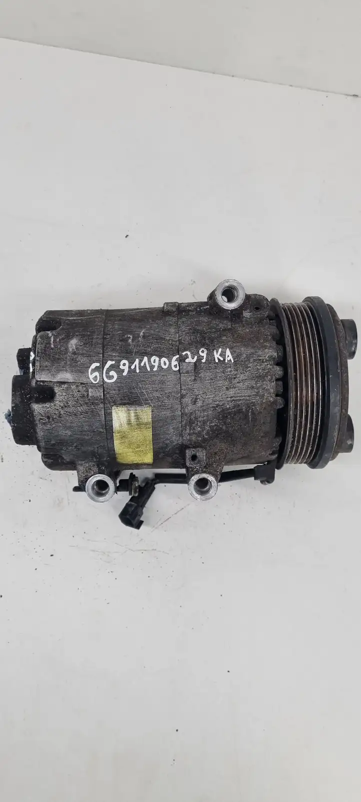 Ford Focus (2005 - 2008) 6G91190629KA Компрессор (насос) кондиционера воздуха — фото 1