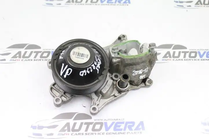 BMW 3 F30 F35 F31 (2012 - 2018) 7810833 Электроциркуляционный насос — фото 2