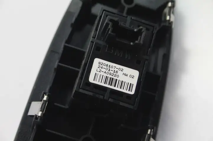 BMW 3 F30 F35 F31 (2012 - 2018) 9208107 Блок кнопок стеклоподъемников — фото 2