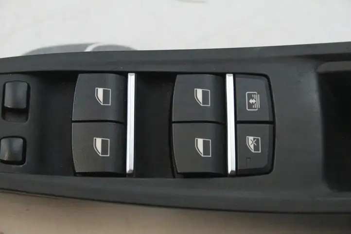 BMW M5 F10 (2011 - 2013) 9241956 Блок кнопок стеклоподъемников — фото 5
