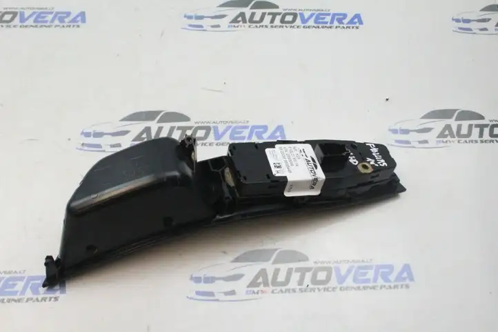 BMW M5 F10 (2011 - 2013) 9241956 Блок кнопок стеклоподъемников — фото 7