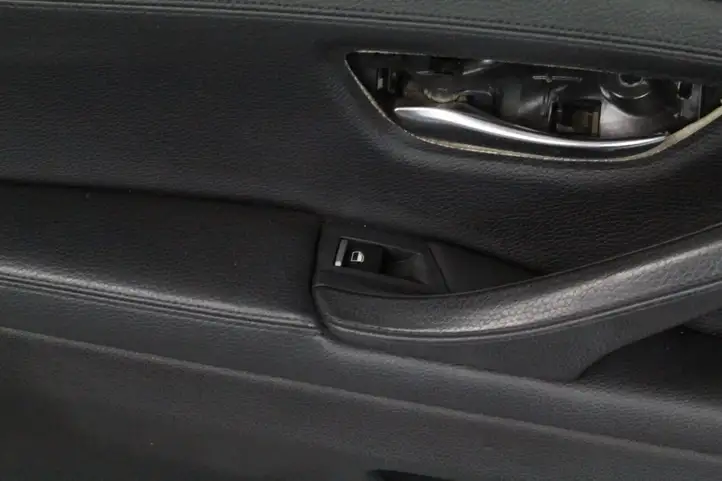 BMW 5 F10 F11 (2009 - 2016) Обшивка передней двери — фото 5