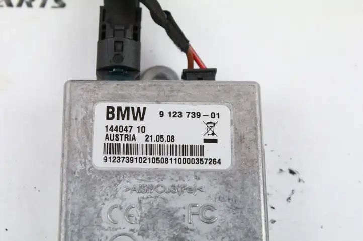 BMW 5 E60 E61 (2004 - 2010) 9123739 USB модуль — фото 2