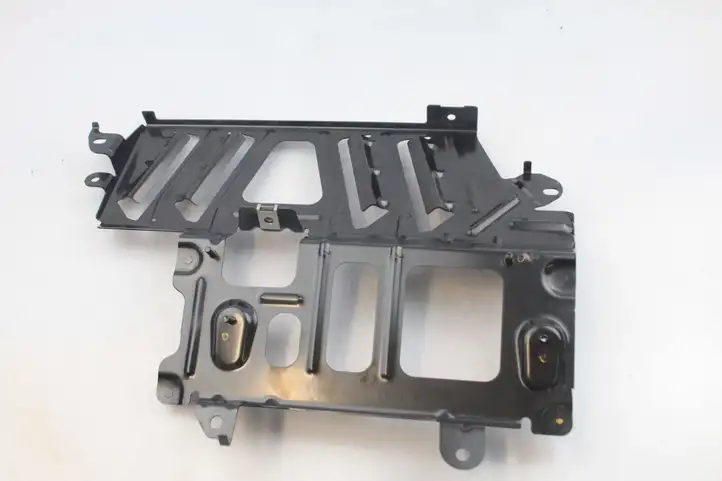 BMW X3 F25 (2010 - 2017) 9188582 Кронштейн усилителя звука — фото 1
