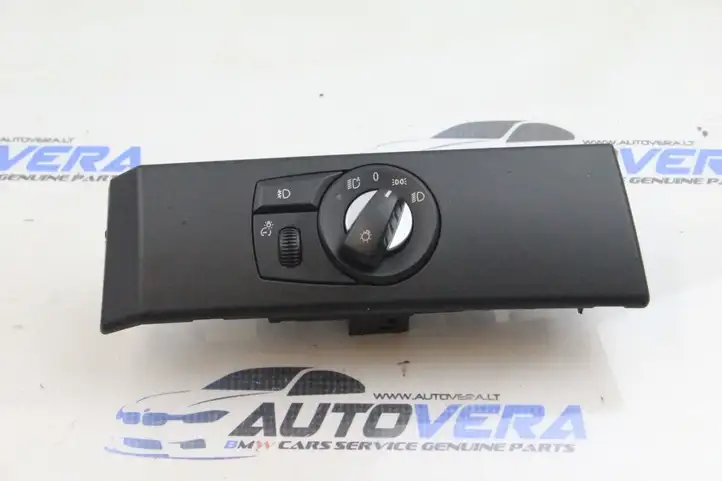 BMW 5 E60 E61 (2004 - 2010) 6988553 Включатель фонарей — фото 1