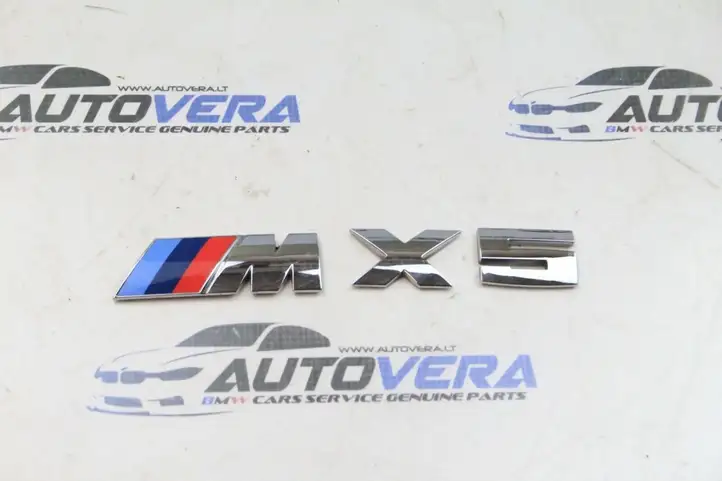 BMW X5 E70 (2006 - 2013) Эмблема производителя — фото 1