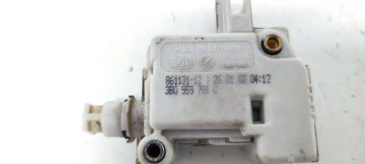Volkswagen Polo (2001 - 2005)  3B0959781C Привод замка задней двери