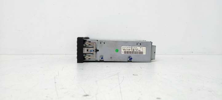 Peugeot 307 (2001 - 2005)  7607769050 CD/DVD чейнджер