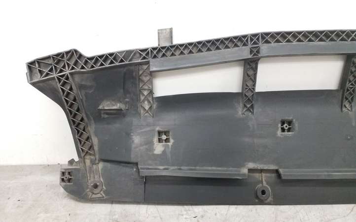 Audi Q5 (2008 - 2012)  8R0807233A Защита дна бампера