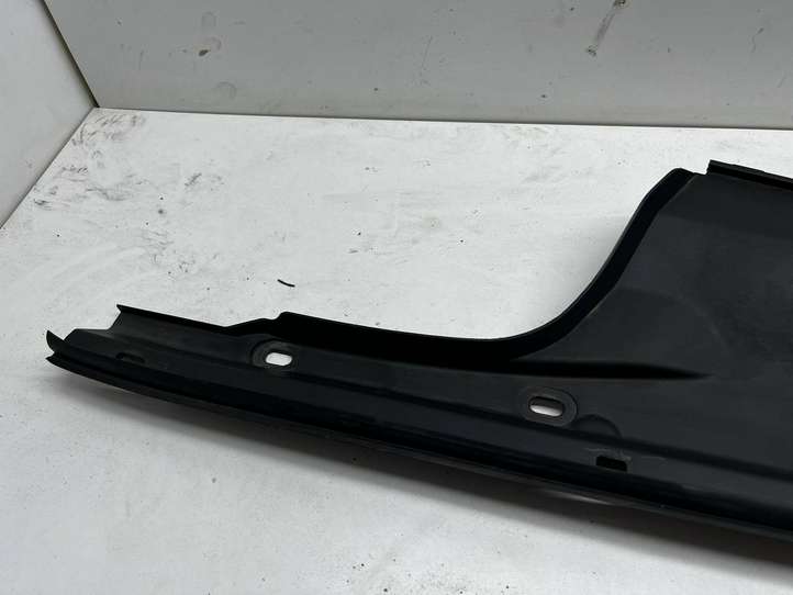 BMW 5 F10 F11 (2009 - 2016)  7019804 Другая деталь отсека двигателя