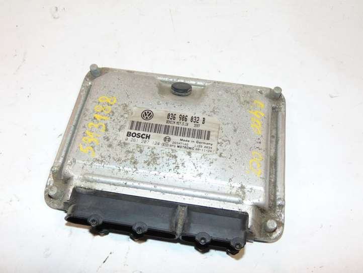Skoda Octavia Mk1 (1U) (1996 - 2004)  036906032B Блок управления двигателя