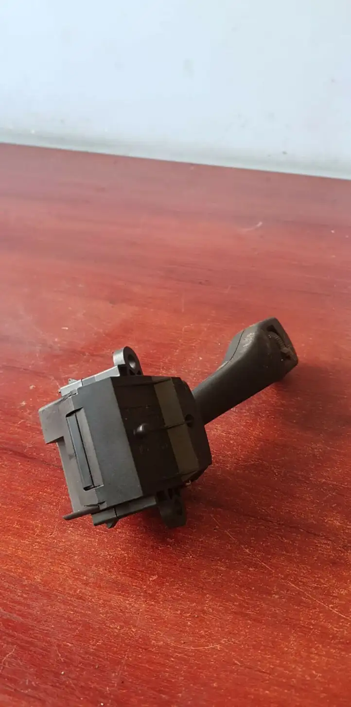 BMW 3 E46 (1998 - 2005) 8363664 Переключатель стеклоочистителей — фото 2