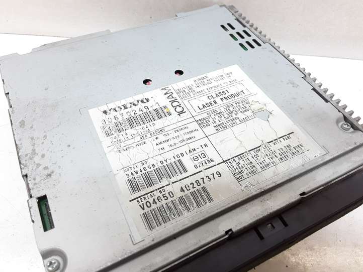 Volvo V50 (2004 - 2008)  30679249 Радио/ проигрыватель CD/DVD / навигация