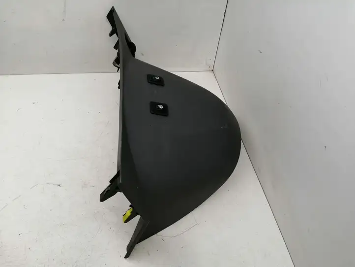 Toyota Prius (XW20) (2003 - 2009) 5543447020 Нижняя отделка панели приборов — фото 4