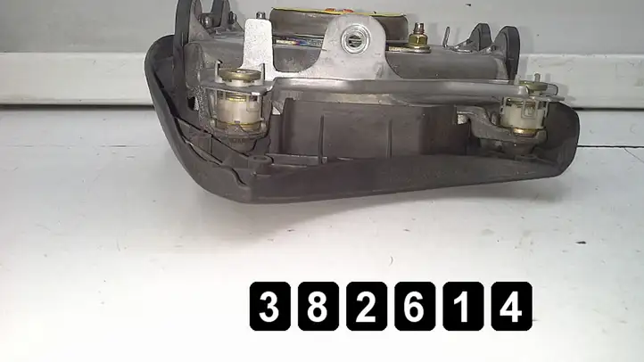 Toyota Avensis Verso (2001 - 2004) bampt11050 Подушка безопасности руля — фото 3