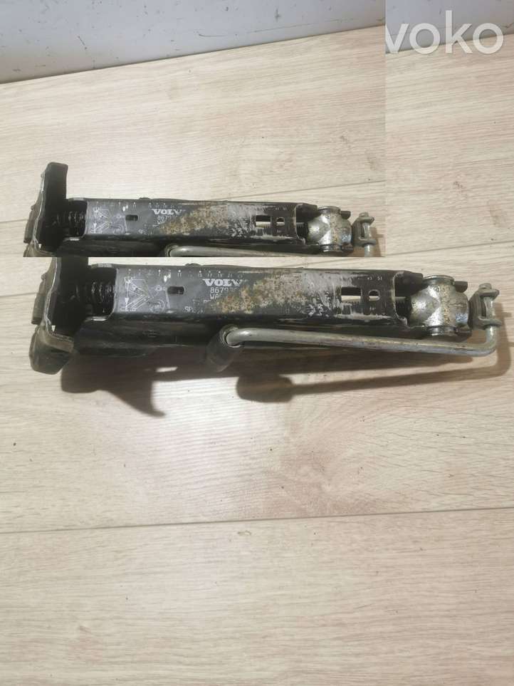 Volvo S60 (2000 - 2004)  8679369 Домкрат (данкрат)