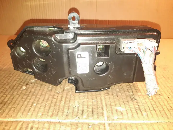 Honda Civic (2006 - 2011) SANWA2061RH Блок управления климат-контролем — фото 4