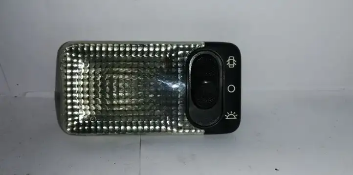 Peugeot 206 (1998 - 2012) Передняя подсветка — фото 1