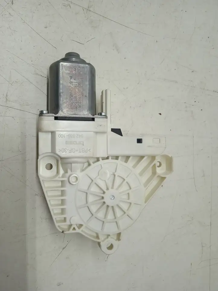 Audi A6 C7 (2011 - 2014) 8K0959812 Стеклоподъемник задней двери — фото 3