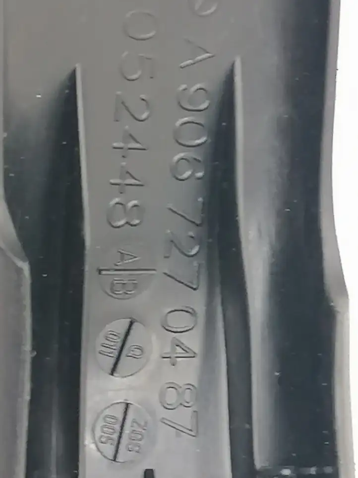 Mercedes-Benz (2008 - ) A9067270487 Ручка закрывания двери — фото 2