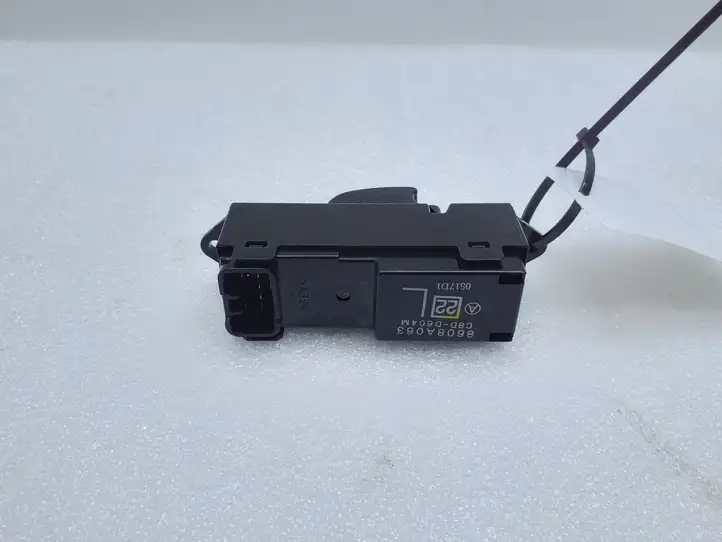 Mitsubishi Outlander (2007 - 2012) 8608A063 Кнопка стеклоподъемников — фото 4