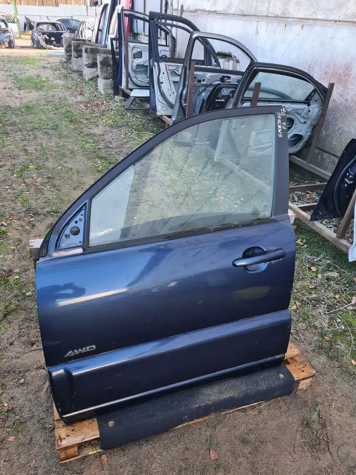 Kia Sportage (2008 - 2010) Дверь — фото 1