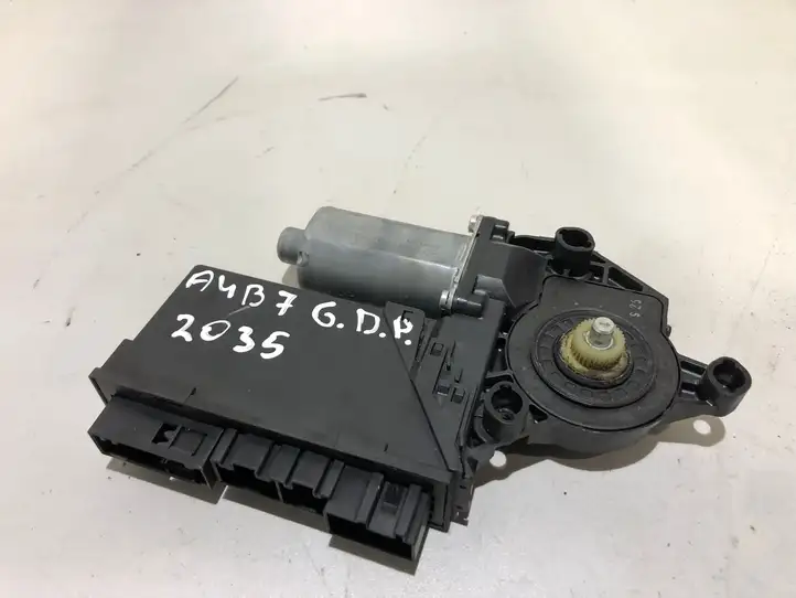Audi A4 S4 B7 8E 8H (2004 - 2009) 8E0959802A Стеклоподъемник задней двери — фото 3