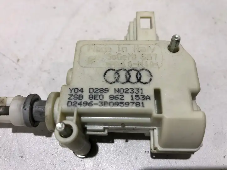 Audi A4 S4 B7 8E 8H (2004 - 2009) 8E0862153A Привод замка крышки топливного бака — фото 2