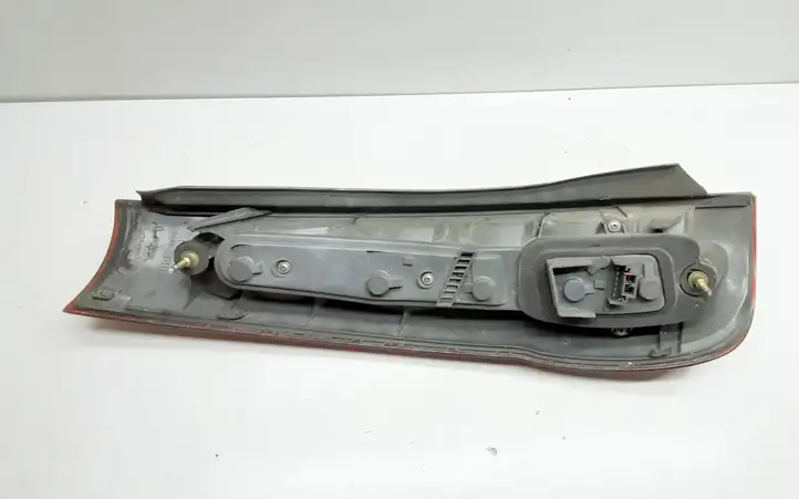 Fiat Punto (188) (1999 - 2010) 464010748 Задний фонарь в кузове — фото 2