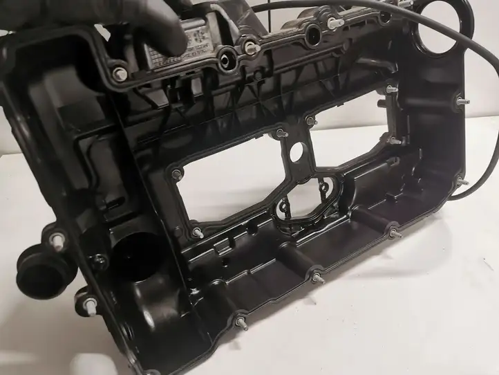 BMW 3 F30 F35 F31 (2012 - 2018) 7588412 Крышка головки блока цилиндров — фото 2