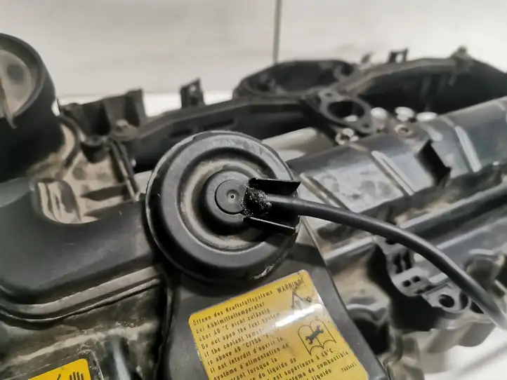 BMW 3 F30 F35 F31 (2012 - 2018) 7588412 Крышка головки блока цилиндров — фото 7