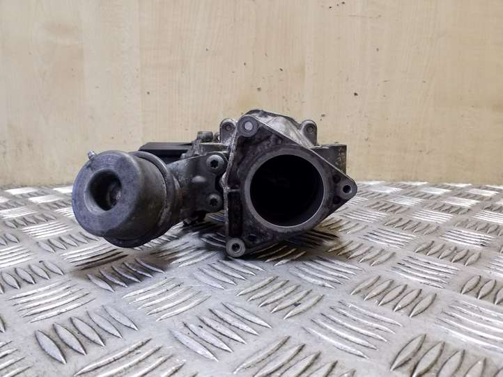 Jaguar XJ X351 (2009 - 2019)  70220704 Охладитель EGR