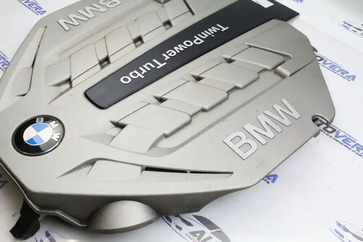 BMW 5 F10 F11 (2009 - 2016) 1371757745603 Крышка двигателя декоративная — фото 2