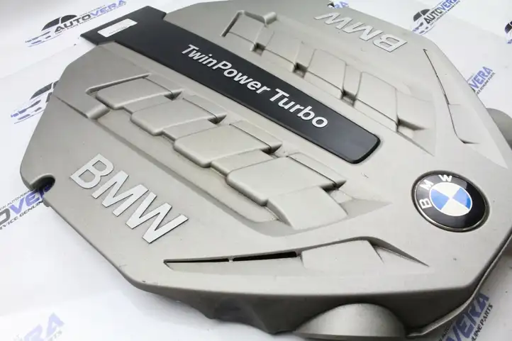BMW 5 F10 F11 (2009 - 2016) 1371757745603 Крышка двигателя декоративная — фото 3