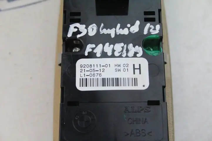 BMW 3 F30 F35 F31 (2012 - 2018) 9208111 Блок кнопок стеклоподъемников — фото 2