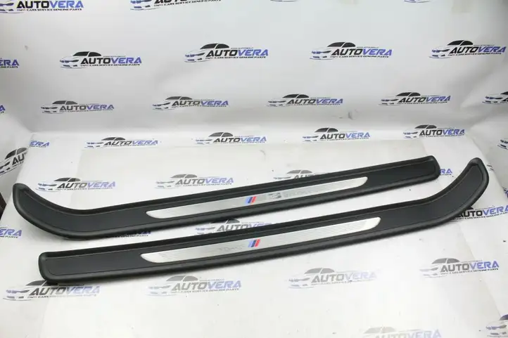 BMW M3 E92 (2007 - 2013) 7900752 Внутренняя обшивка порога (комплект) — фото 1