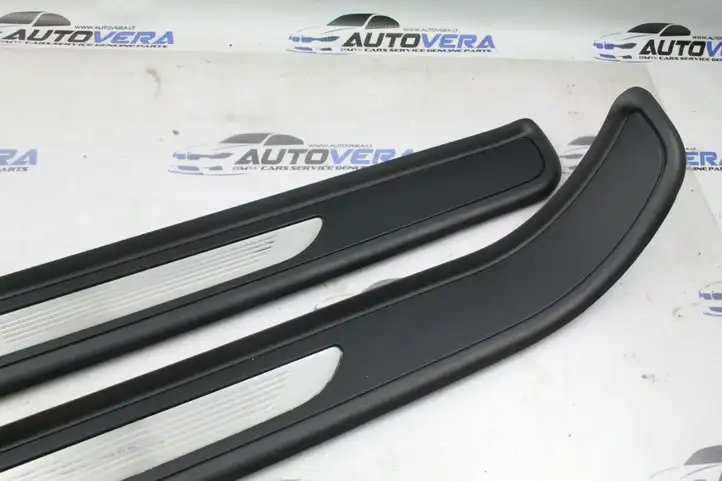 BMW M3 E92 (2007 - 2013) 7900752 Внутренняя обшивка порога (комплект) — фото 4