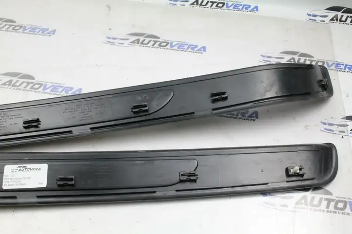 BMW M3 E92 (2007 - 2013) 7900752 Внутренняя обшивка порога (комплект) — фото 5