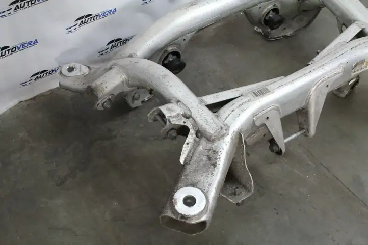 BMW M6 F06/F12/F13 (2012 - 2018) 2284090 Задняя балка подвески — фото 2