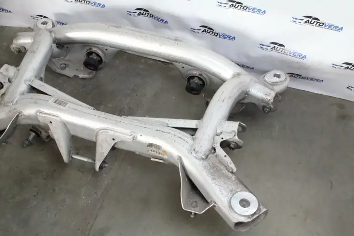 BMW M6 F06/F12/F13 (2012 - 2018) 2284090 Задняя балка подвески — фото 3