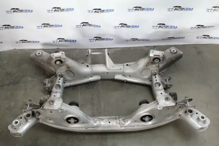 BMW M6 F06/F12/F13 (2012 - 2018) 2284090 Задняя балка подвески — фото 7