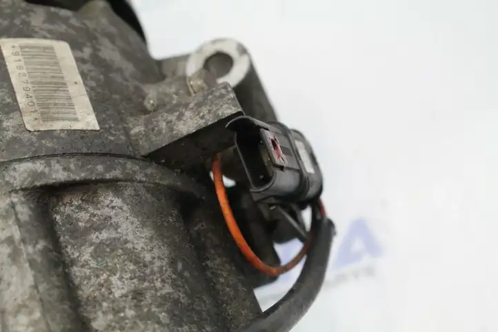 BMW 3 E90 E91 (2005 - 2012) 9182794 Компрессор (насос) кондиционера воздуха — фото 3