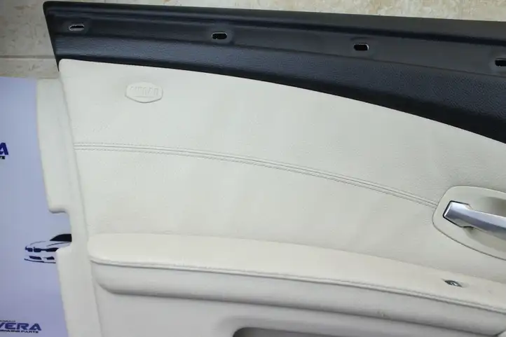 BMW 5 E60 E61 (2004 - 2010) Обшивка передней двери — фото 8