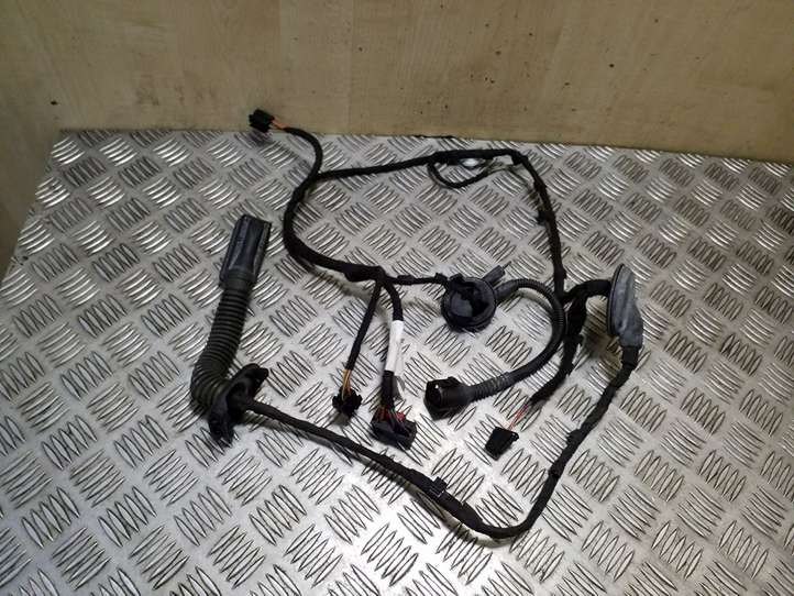 Audi Q5 (2008 - 2012)  8R0971687B Проводка задних дверей