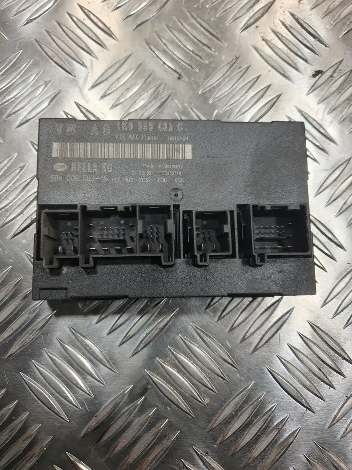 Volkswagen Touran I (2003 - 2010) 1K0959433C Модуль комфорта — фото 3