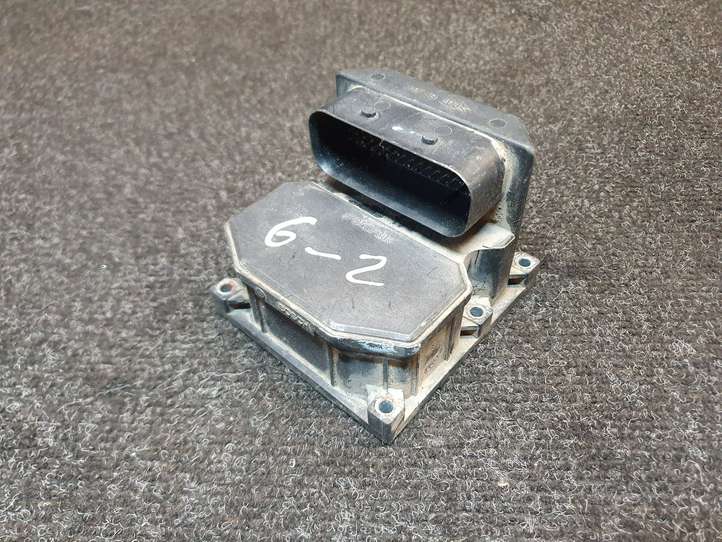 Ford Mondeo Mk III (2000 - 2007)  0265800007 Блок ABS